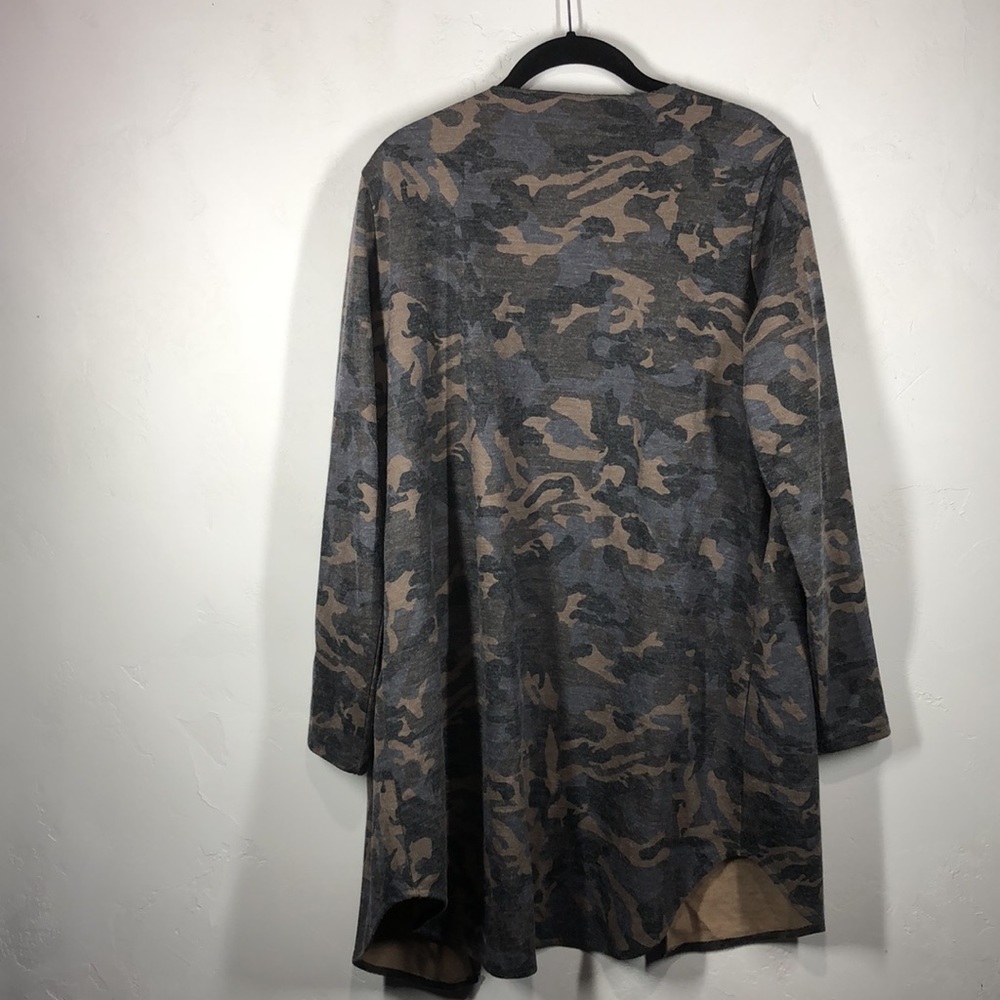 Unbranded camouflage open cardigan size large - Picture 5 of 8
